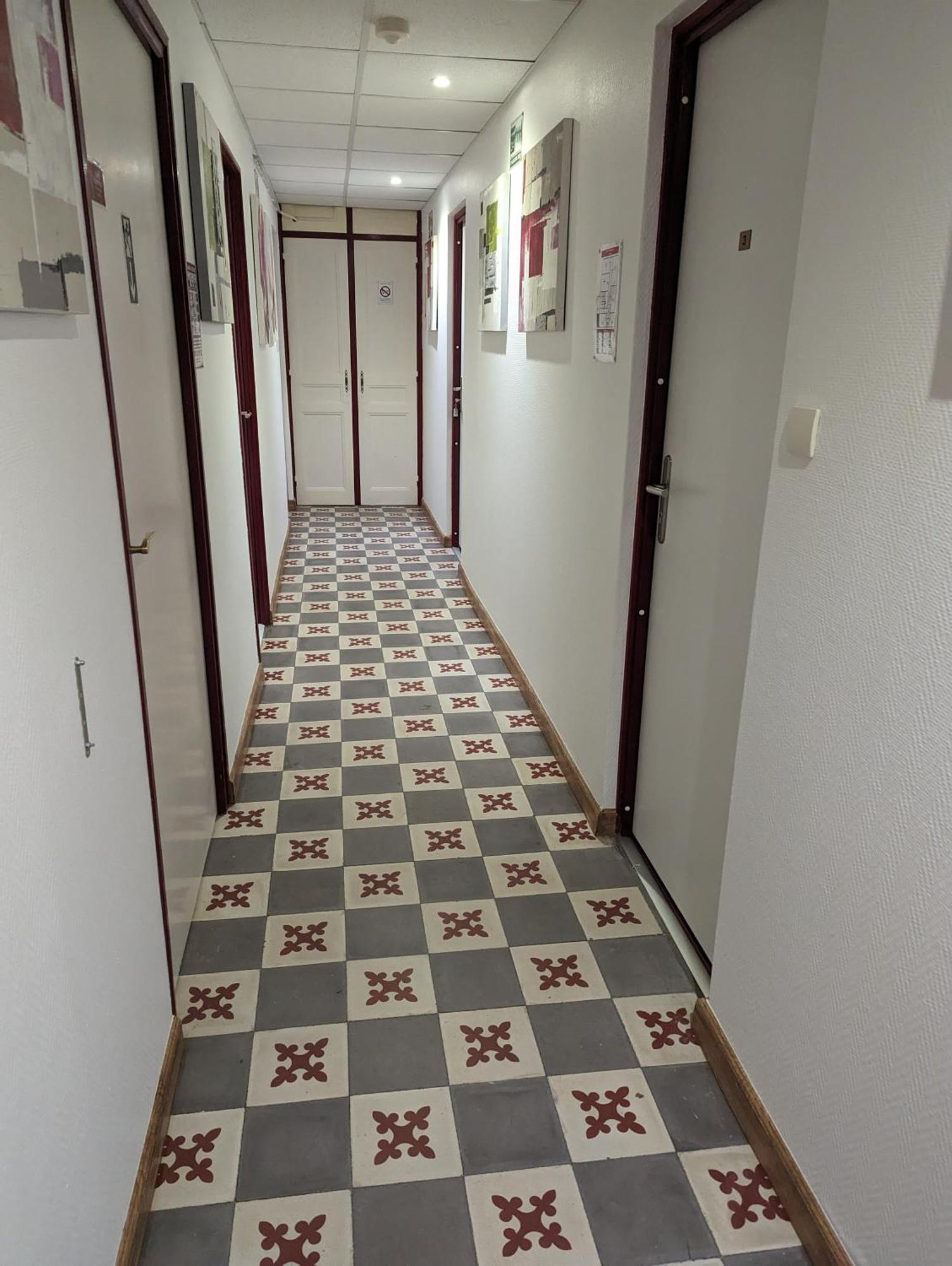 Auberge Des Pins Aubenas Eksteriør bilde